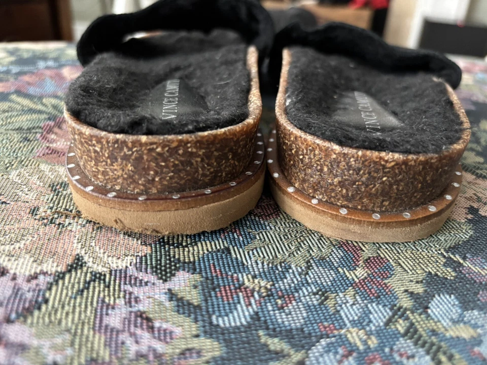 VINCE CAMUTO Damas Negro Gamuza Toboganes Talla 8.5 Foto 4 de 4