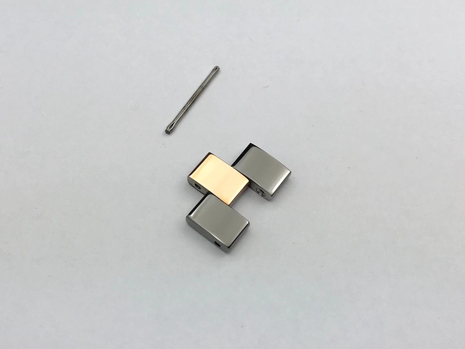 Ladies Michael Kors Link Model MK6431 Rose G Tone and Gunmetal 18mm