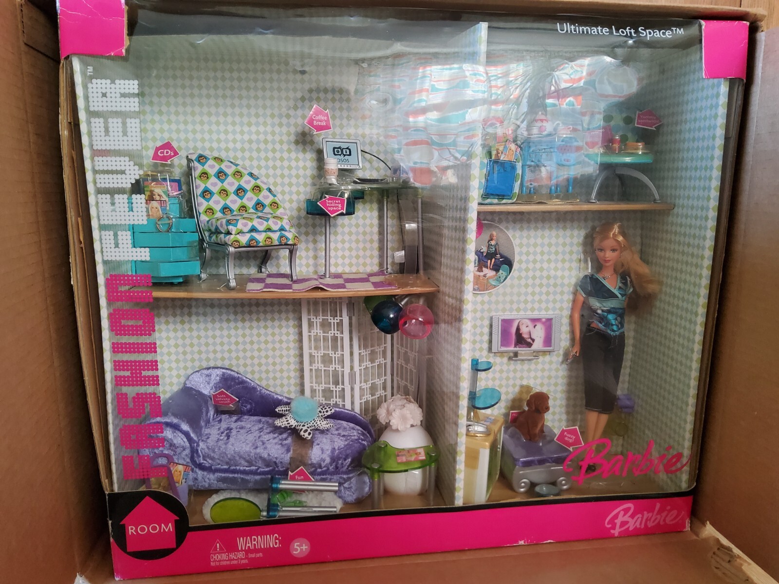 BARBIE FASHION FEVER ULTIMATED LOFT SPACE 2006 FURNITURE ROOM SOFA STADY SPACE