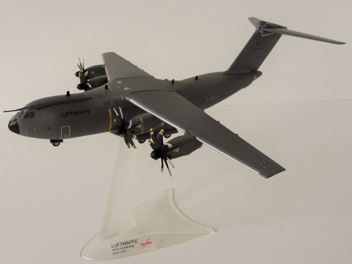 Herpa Luftwaffe Airbus A400M Atlas 1/200 diecast plane model