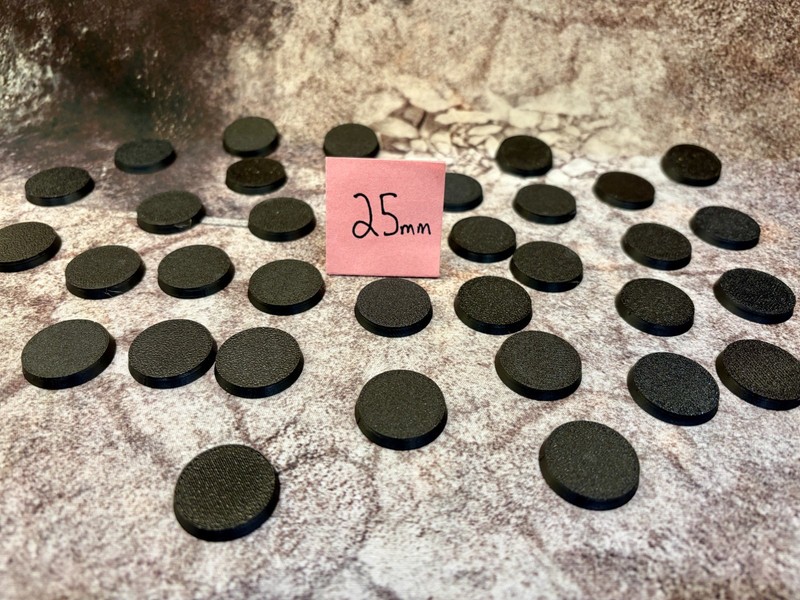 Round Bases 25mm Miniature Models Wargaming Warhammer 40K AoS Games Workshop