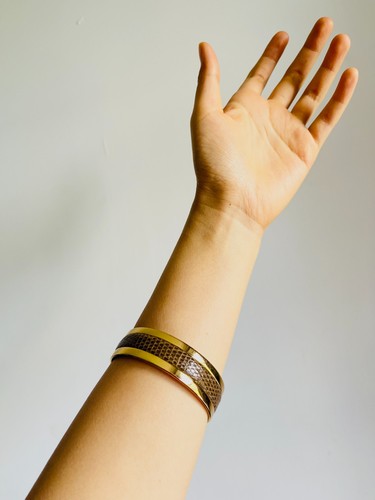 Christian Dior GROSSE 1973 strukturiertes braunes Leder dickes klobiges Armreif Armband - Bild 5 von 11