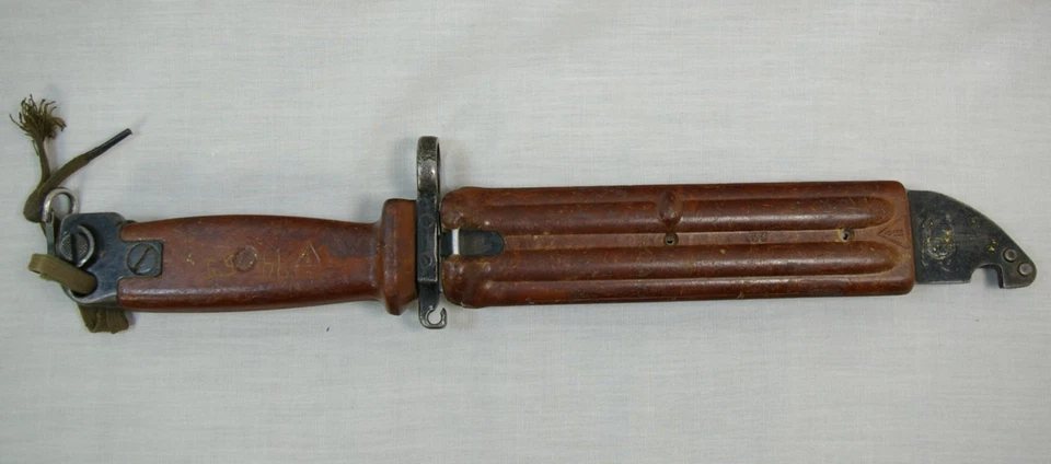 Cuchillo Bayoneta Baquelita Soviética Rusa + Vaina 6x4 Tipo 2 Baquelita Ishevsk Foto 4 de 4