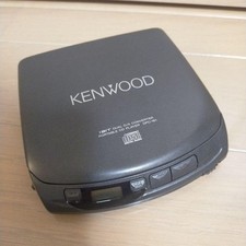 KENWOOD DPC-161 PORTABLE COMPACT DISC PLAYER 1BIT DUAL D/A CONVERTER DC6V
