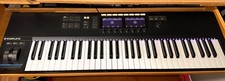 Native Instruments Komplete Kontrol S61 MK2 MIDI Keyboard Piano Workstation