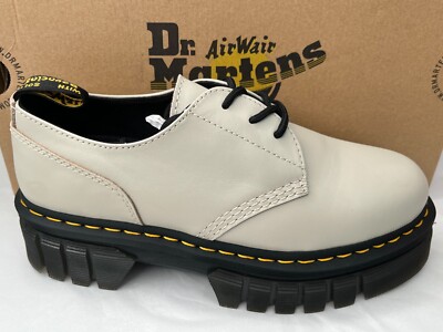 新作)AUDRICK 3-EYE SHOE GREY ドクターマーチン