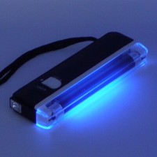 Lampada WOOD, illuminatore, analizzatore TORCIA NEON raggi ULTRAVIOLETTI - 5896