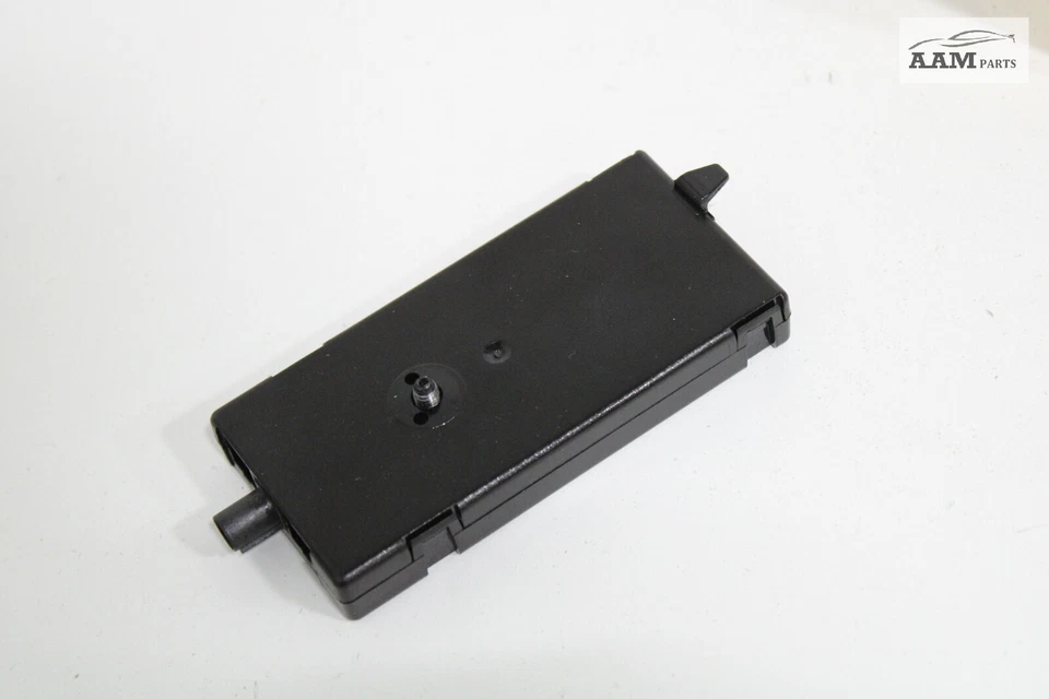 2011-2015 BMW 335I XDRIVE 328I F30 ANTENNA DIVERSITY AMPLIFIER MODULE OEM - Image 4 of 4