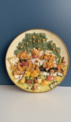 Teddy Bears Picnic Ceramic Wall Hanging By Regency Fine Arts Cute Vintage Plate