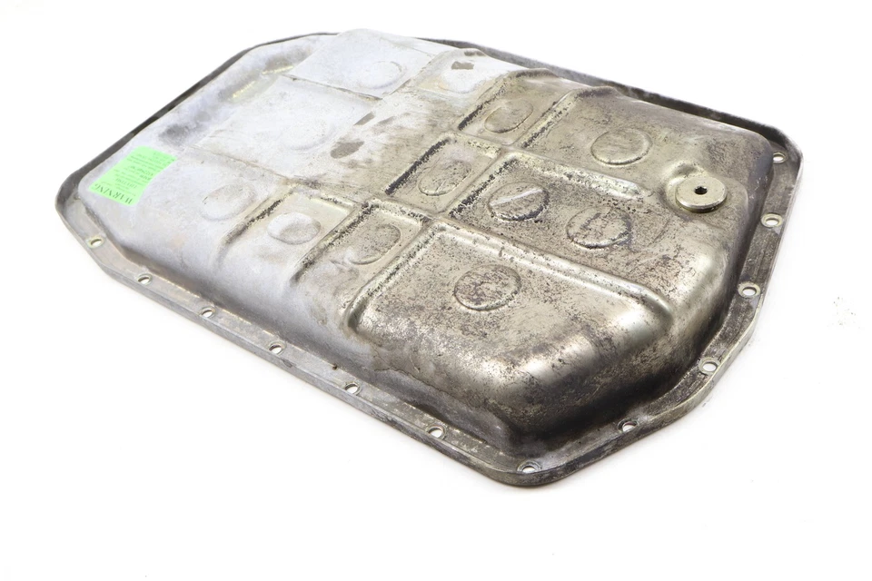 2001-2003 BMW 330CI - масляный поддон коробки передач 7507556 - Изображение 2 из 4