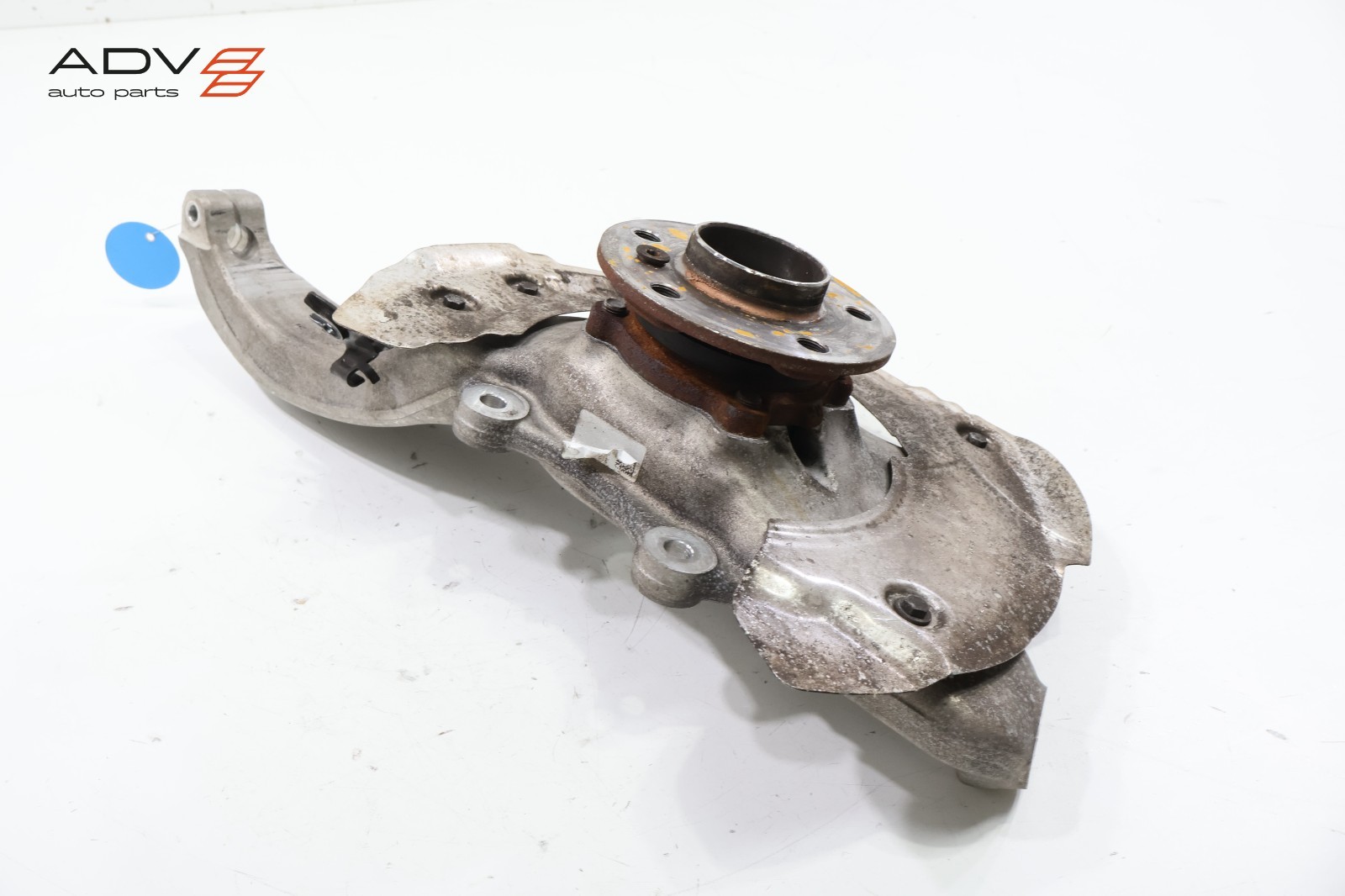 2014 - 2020 BMW i8 I12 FRONT RIGHT PASSENGER SIDE SPINDLE KNUCKLE HUB OEM