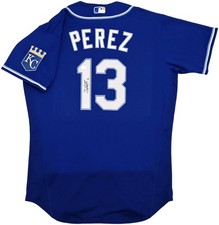 Royals Salvador Perez Auto Blue Nike Authentic Collection Jersey Size 44 Beckett