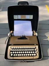 Smith Corona Sterling Typewriter, Case Key Manual Brown Vtg NICE thumbnail