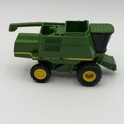 Ertl John Deere Combine Harvester Toy Green Farm Vehicle 0593G 1