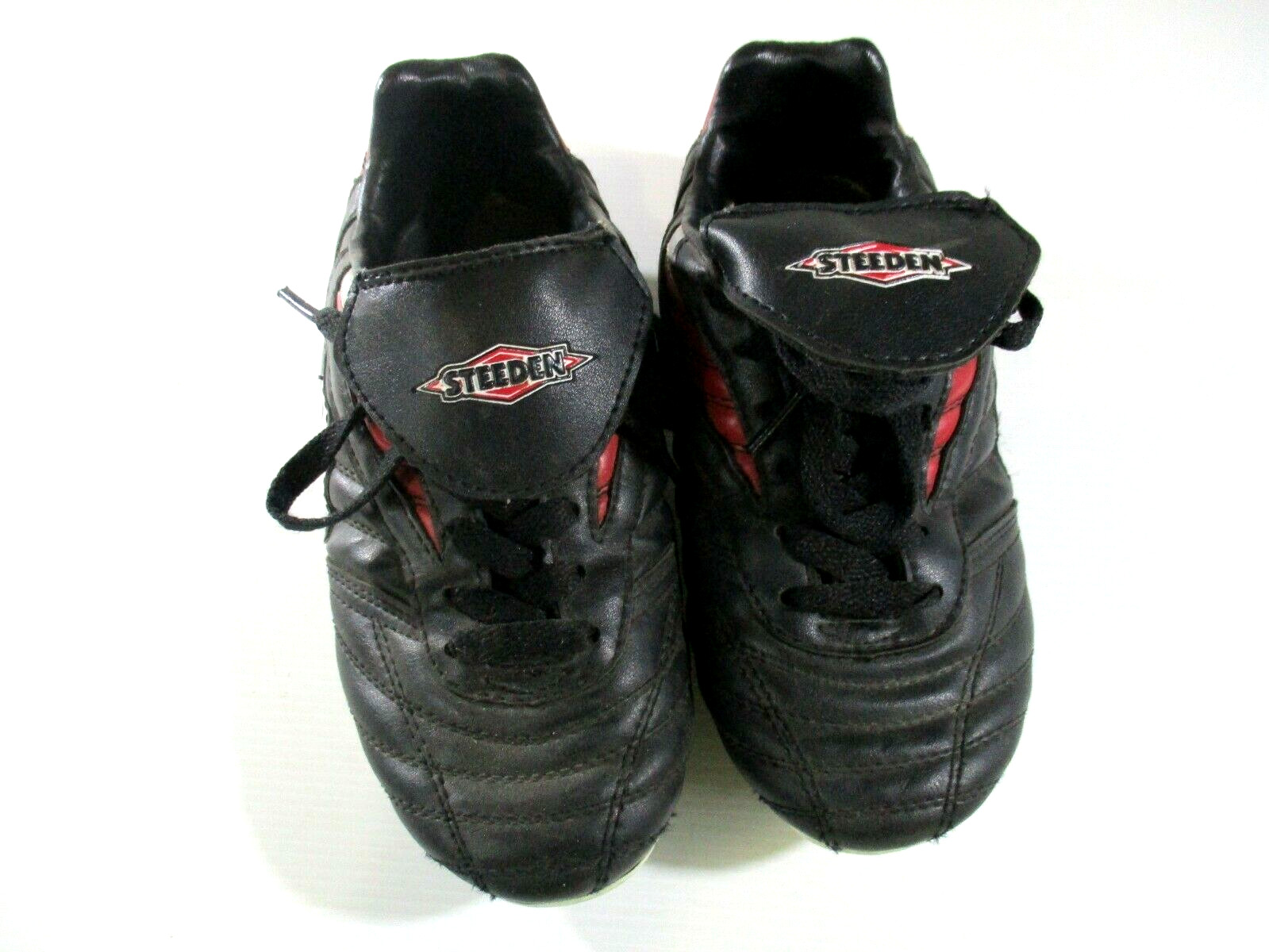 Steeden Football Boots Childrens Size US 1 AUS 1 Black Pre-owned 21 cm Long VGC
