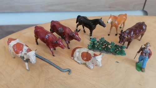 7 ANCIENS CAVALIERS MONOBLOC FIGURINES PLOMB ALU CBG MIGNOT LUCOTTE