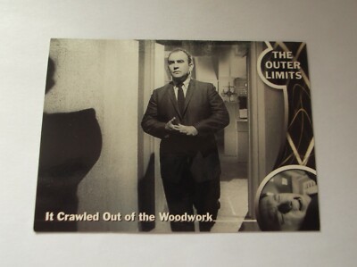 Rittenhouse: The Outer Limits ''IT CRAWLED OUT OF THE WOODWORK'' #42 Trading Card