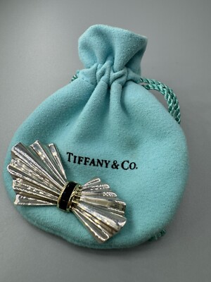 tiffany ノットリボンデザイン 925SILVER ブローチ tiffany ノットリボンデザイン 925SILVER ブローチ