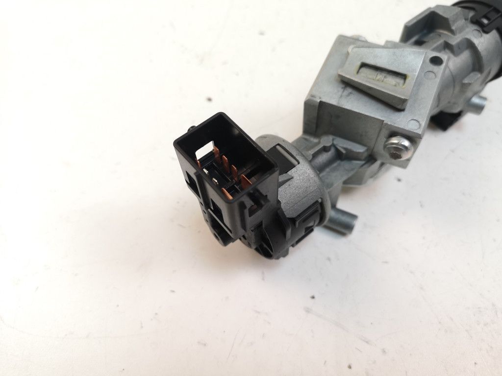 Mazda 3 II 2010 Ignition Switch Lock Barrel Key C23666938B 