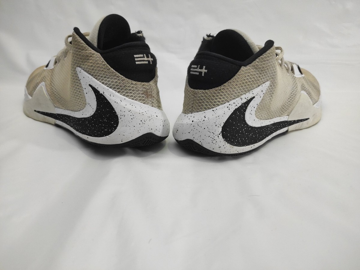 New Men’s Size 10.5 - Nike Zoom Freak 1 Oreo BQ5422 101 Nike Mens Zoom Freak 1 Oreo Basketball Shoes White Black  main image 4