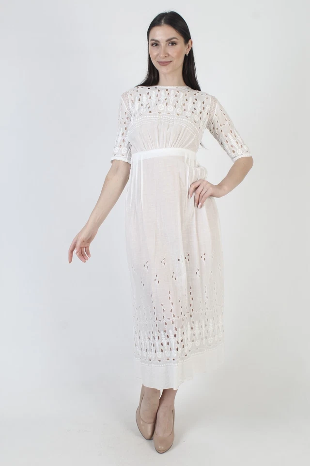 Vintage 1900s Edwardian Dress 20s Cotton Embroidered Eyelet Victorian Tea Gown - Image 4 of 4
