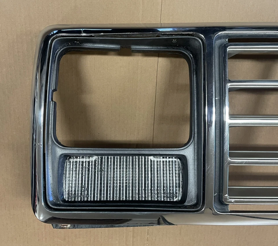 1979-1991 Ford Econoline Van OE Chrome Grille E150 E250 E350  (Early Style) OEM Foto 3 de 4