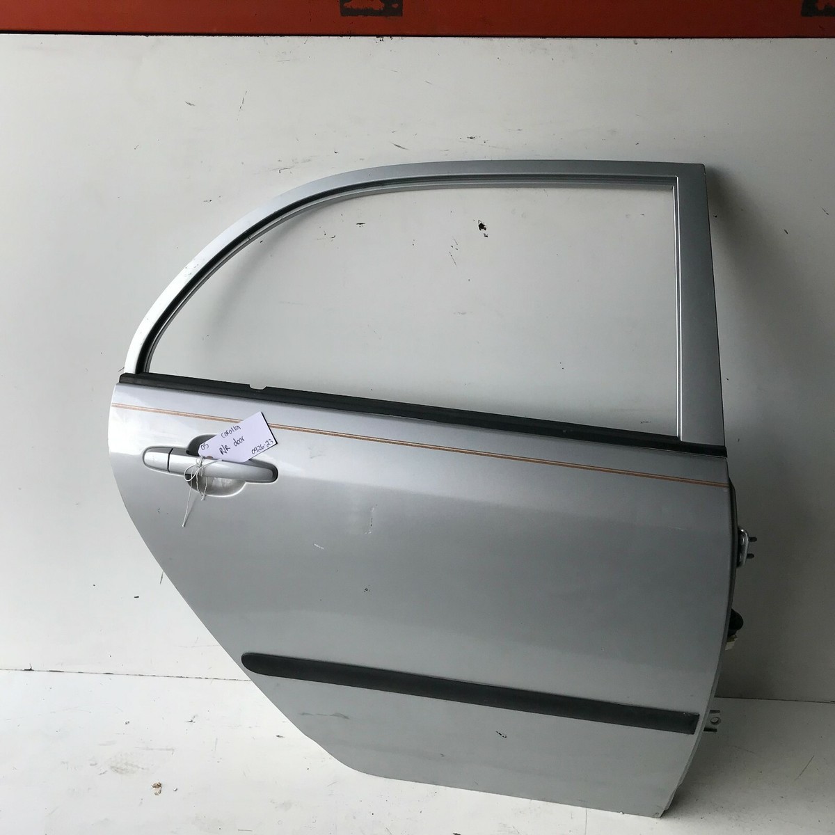 アオ　0808 03 04 05 06 07 08 TOYOTA COROLLA OEM RIGHT PASSENGER SIDE REAR