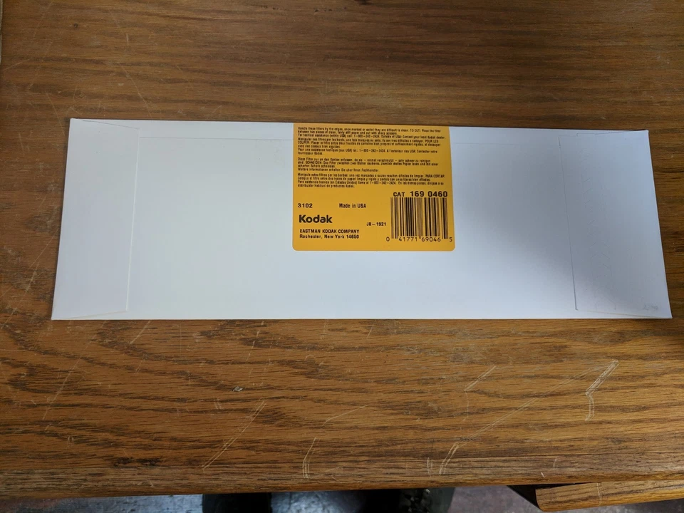 SPECIAL! Kodak Wratten 2 Optical Filters #70 (Dark Red) 100mm x 300mm (4" x 12") - Image 2 of 2