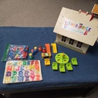 Vintage 1971 Fisher-Price Little People School House #923 ABCs & Accessories