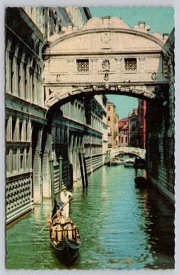 Venice Italy Ponte dei Sospiri Bridge of Sighs Gondola Vintage Postcard