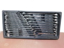 Gearwrench 24 Piece Saemetric Combination Wrench Set Gearwrench 24 Piece Saemetric Combination Wrench Set