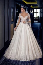Wedding Dress With Long Sleeve Appliques Lace Beaded Backless Sexy Bridal Gowns