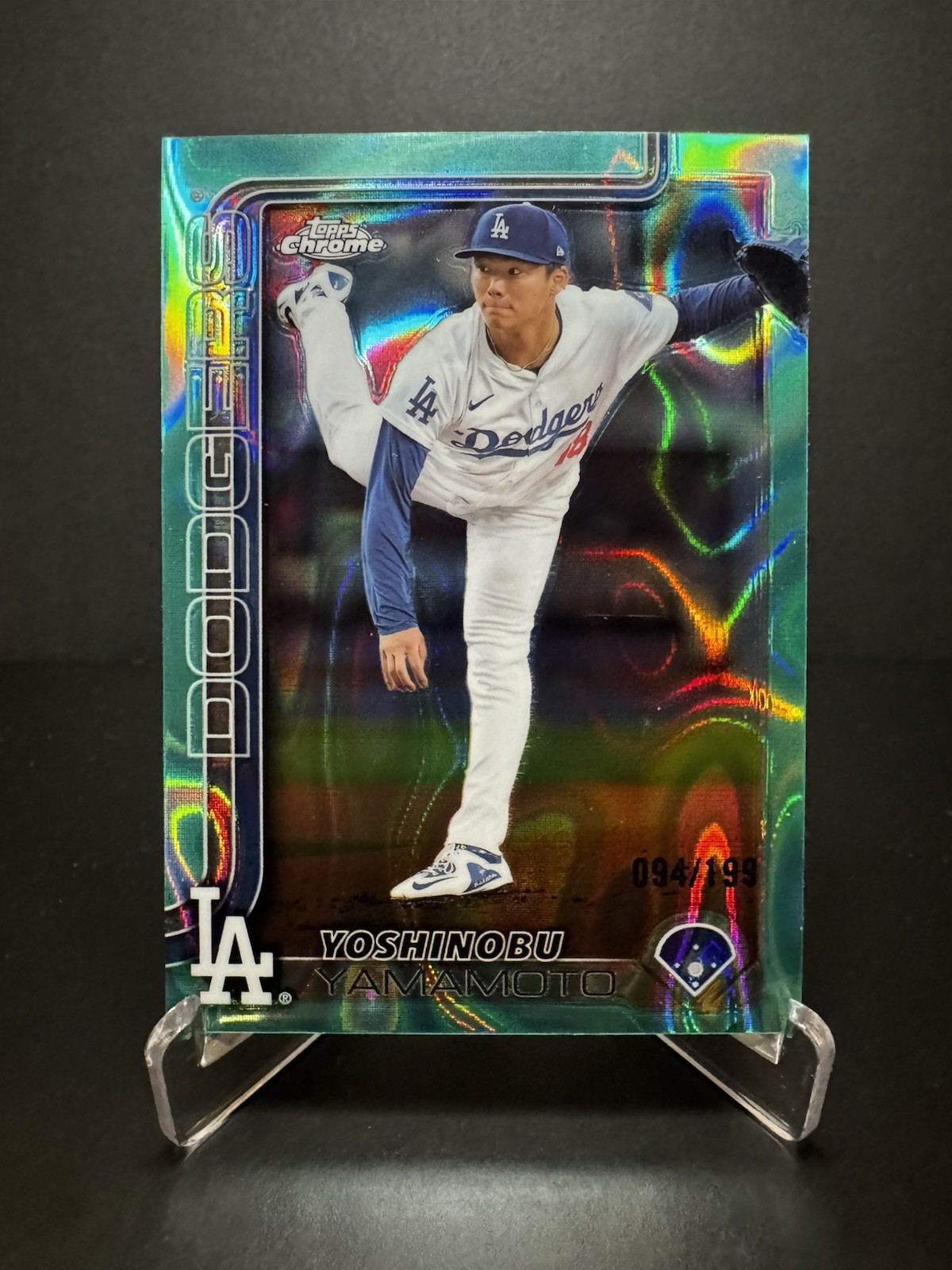 2025 Topps Chrome Yoshinobu Yamamoto #179 Aqua Lava Refractor /199 Dodgers