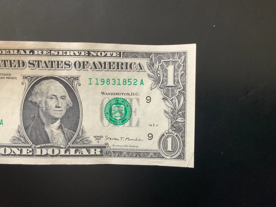 2017A $1 DOLLAR BILL I19831852A Serial number with 2 years 1983 and 1852 - Image 4 of 4