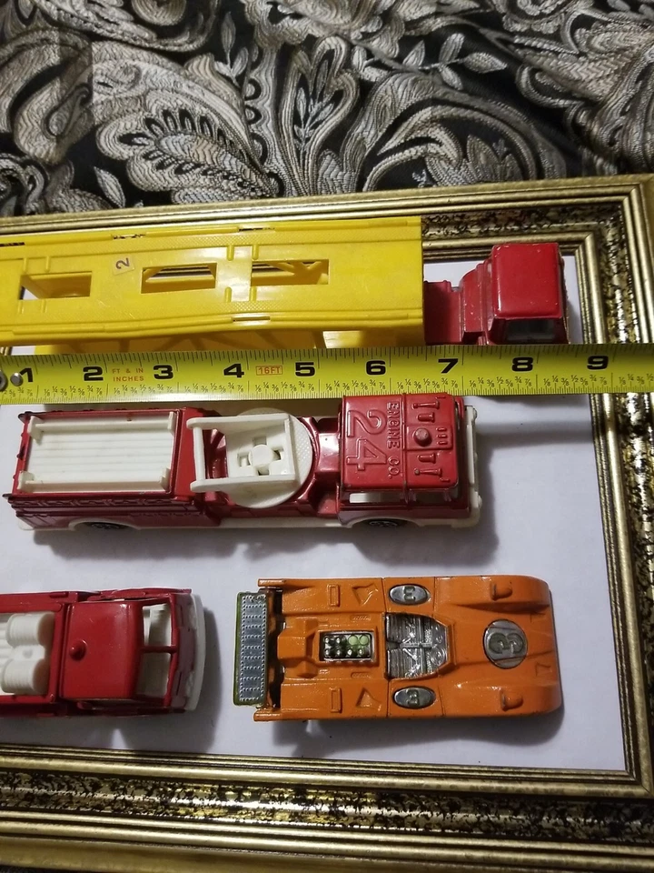 Lote de 4 coches de carreras vintage de camiones de bomberos años 60’s 70’s. Juguete Tootsie tal cual Foto 3 de 4