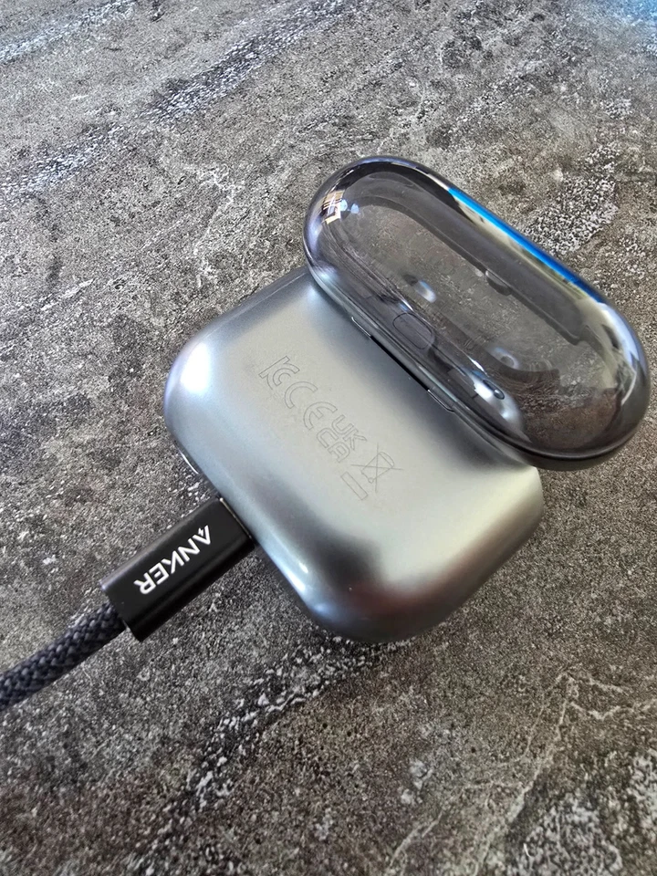 Samsung Galaxy Buds2 Pro - Phantom Black, photo 4 of 5
