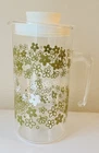 Vintage Pyrex Spring Blossom Crazy Daisy Glass Pitcher Green White Flowers W Lid