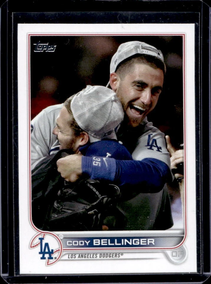 Cody Bellinger trading card