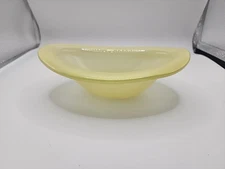 Annieglass 31/17  Yellow Oval Sauce Bowl 