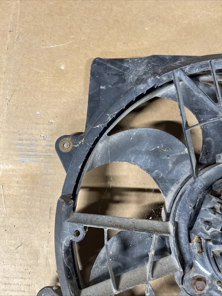 93 94 95 96 FORD ESCORT Radiador Eléctrico Ventilador Motor Foto 4 de 4