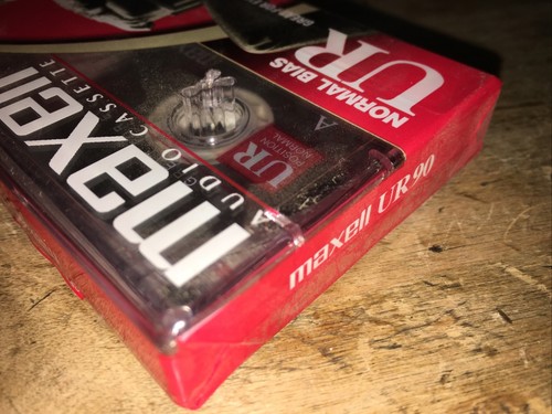 Maxell - Maxell UR 90 (Cassette Normal BIAS) NEW SEALED - Imagen 3 de 4