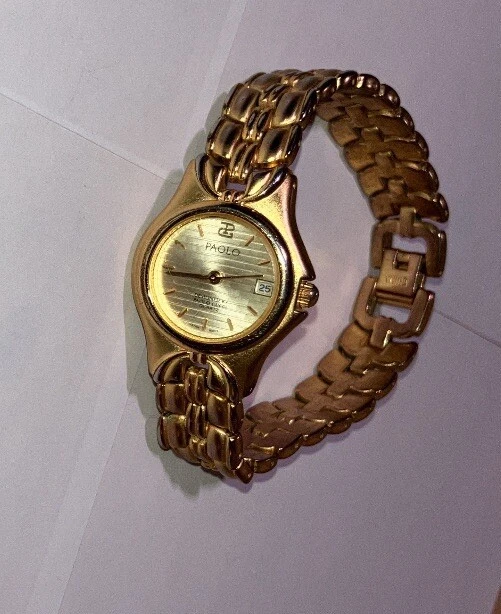 Montre Paolo Dessinée par Paolo Gucci Vintage Femme Mode Bracelet Doré Rare à Trouver