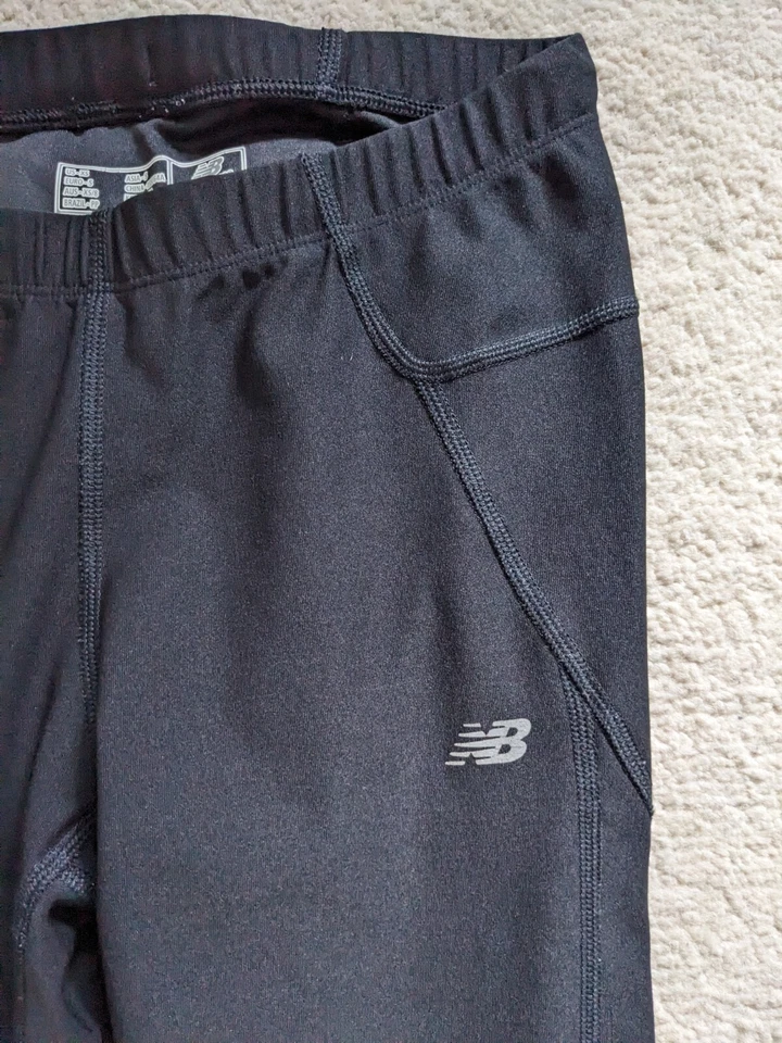 Women's New Balance Sports Leggings Accelerate Tight Black Pink Size Small - Image 3 of 4