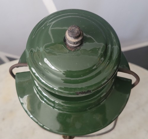 VTG COLEMAN 242-B T-66 LANTERN. Made in Canada 1954. Pyrex globe. - Picture 11 of 24