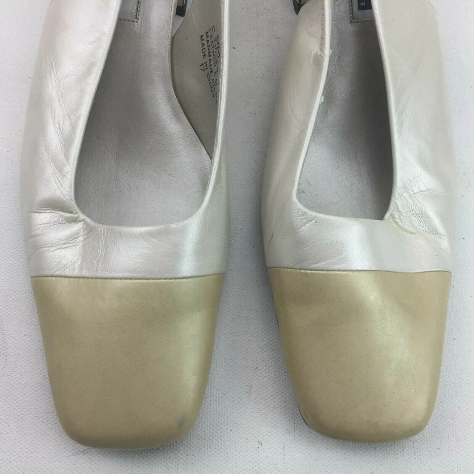 Zapatos Caressa para mujer de dos tonos de cuero crema y beige con cordones punta cuadrada talla 9 Foto 2 de 4