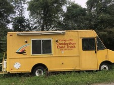 2003 Ford Van - Food truck - Yellow - Passed Inspection - Ready To Operate