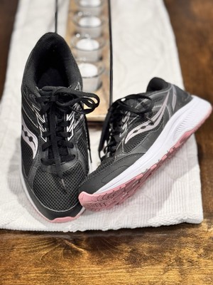 Women s Saucony Cohesion 14 XT600 Running Shoe Black Size 8.5 EUC