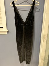 Express Women's Black Velvet Deep V-Neck Sleeveless Bodycon Midi Dress Size 4