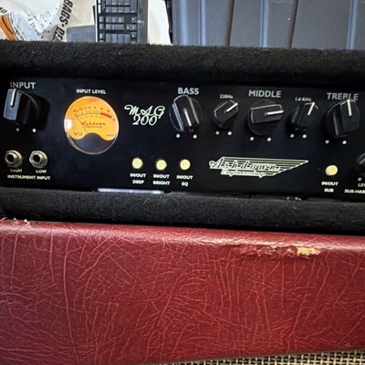 Ashdown MAG 200 Head Solid State Bass Amp 200W Bass Guitar 4 Ohm