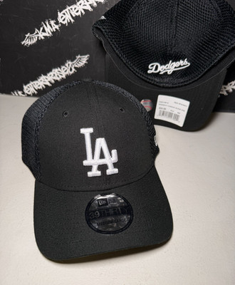 NWT New Era 39Thirty Los Angeles Dodgers Neo Black White Logo Flex Fit Hat MENS